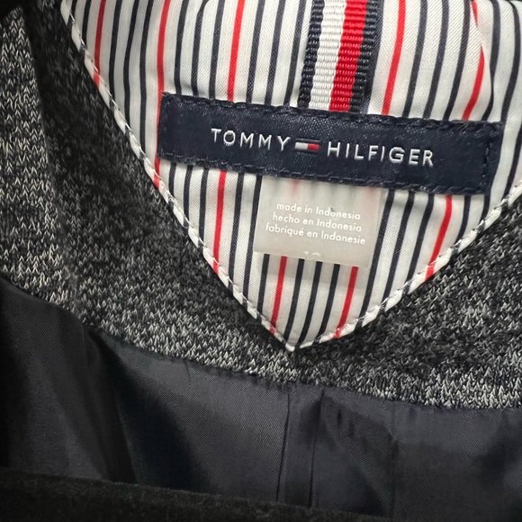 Blazer - Picture 7 of 7